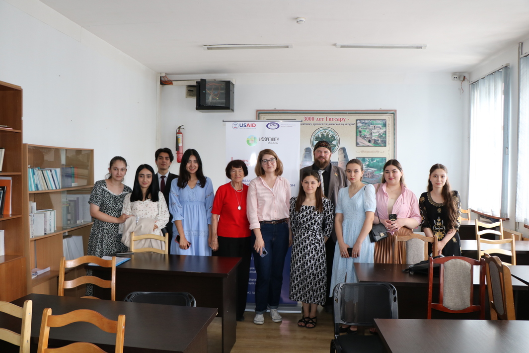 Travel journalism: Seminar in Dushanbe, Tajikistan