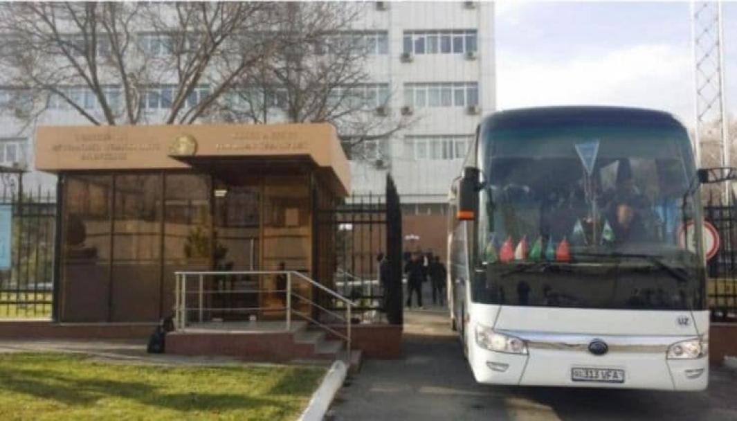 Узбекистан запускает автобусные рейсы в Ферганскую долину через Таджикистан
